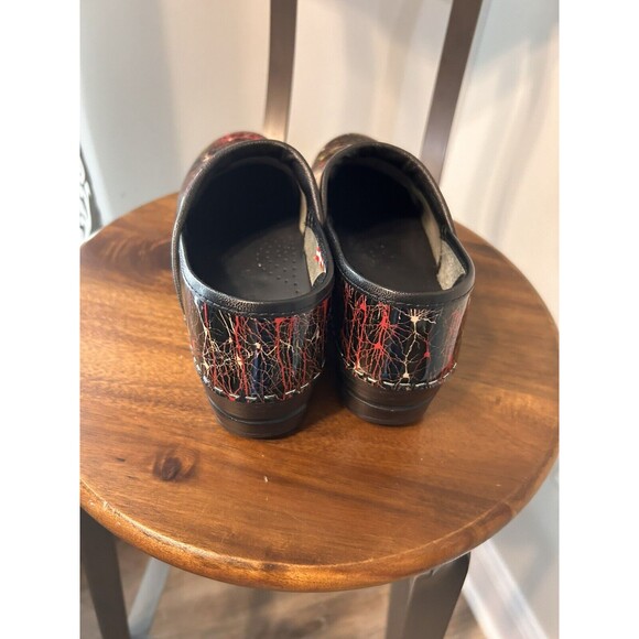 Sanita Womens Size 37 US 6.5 To 7 Professional Clogs Splattered Slip Resistant - Picture 6 of 7